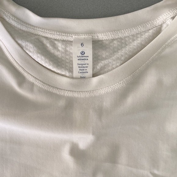 Lululemon Top - Picture 2 of 4
